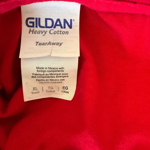 3 for $30 item - Red Canada Graphic T-Shirt - Picture 3 of 4